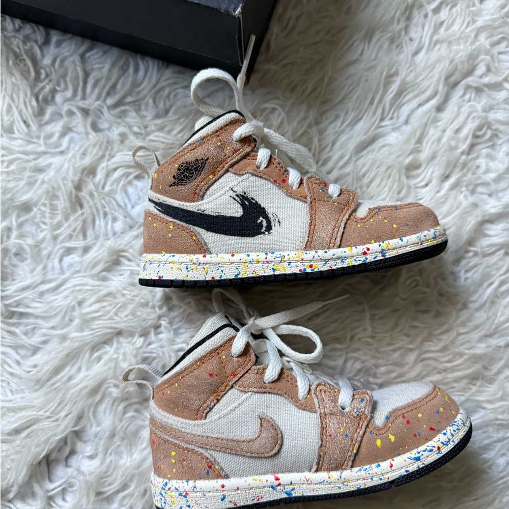 Jordan mids - Picture 7 of 14